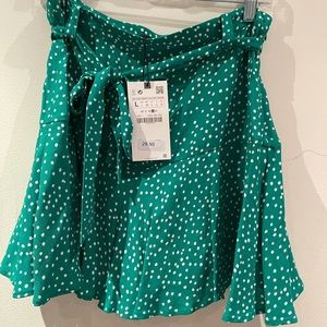 Zara Green Polka Dot Skort with Tags!!